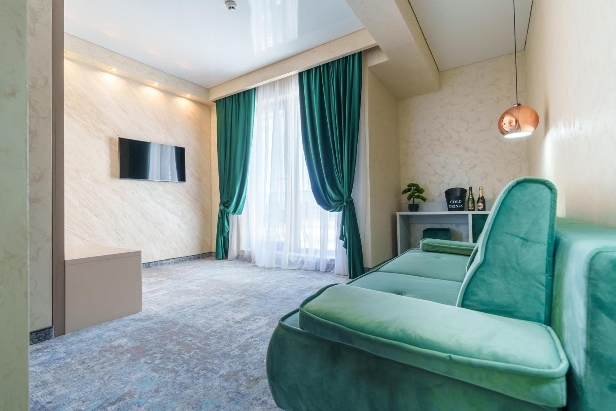 Hotel Kalya Năvodari Kültér fotó