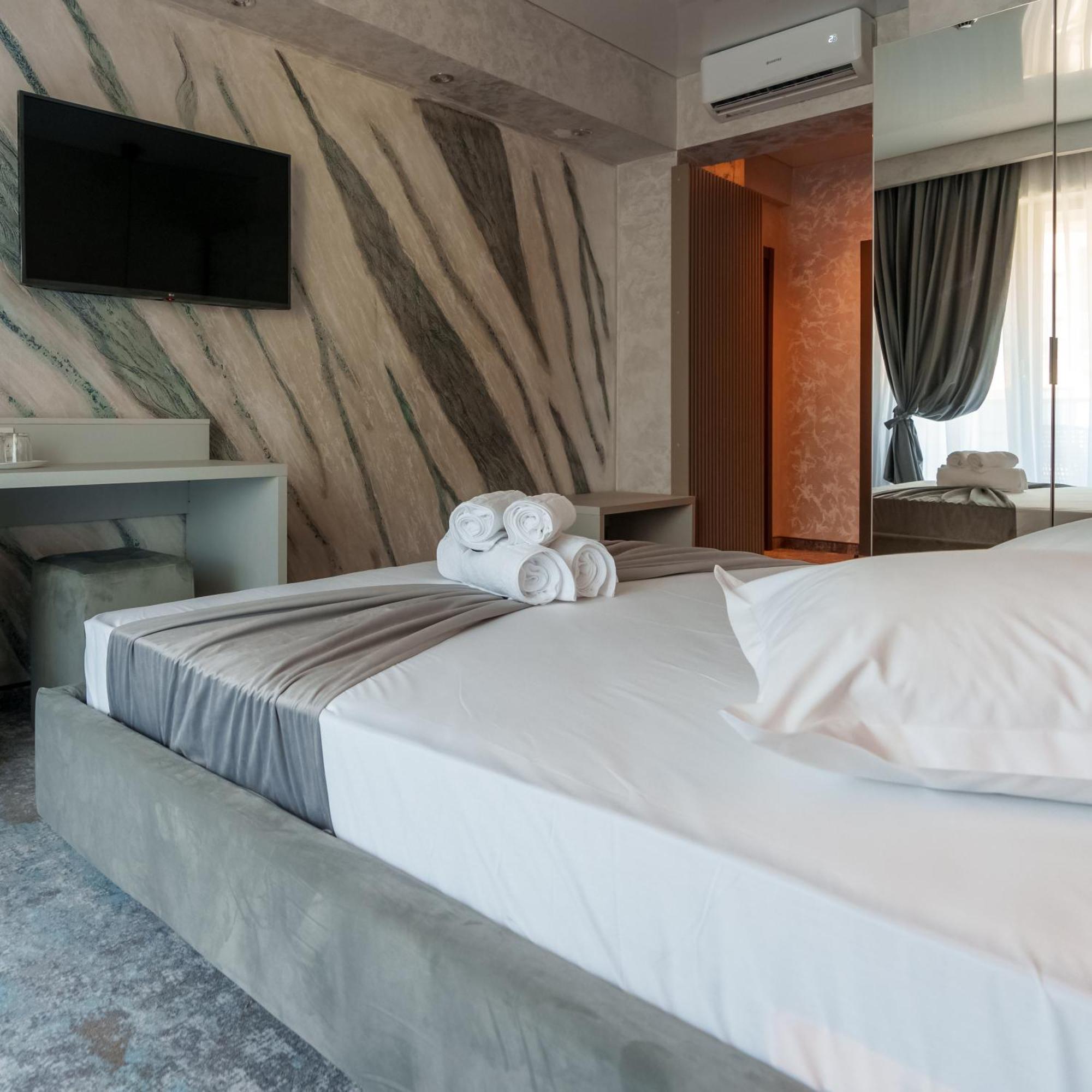 Hotel Kalya Năvodari Kültér fotó